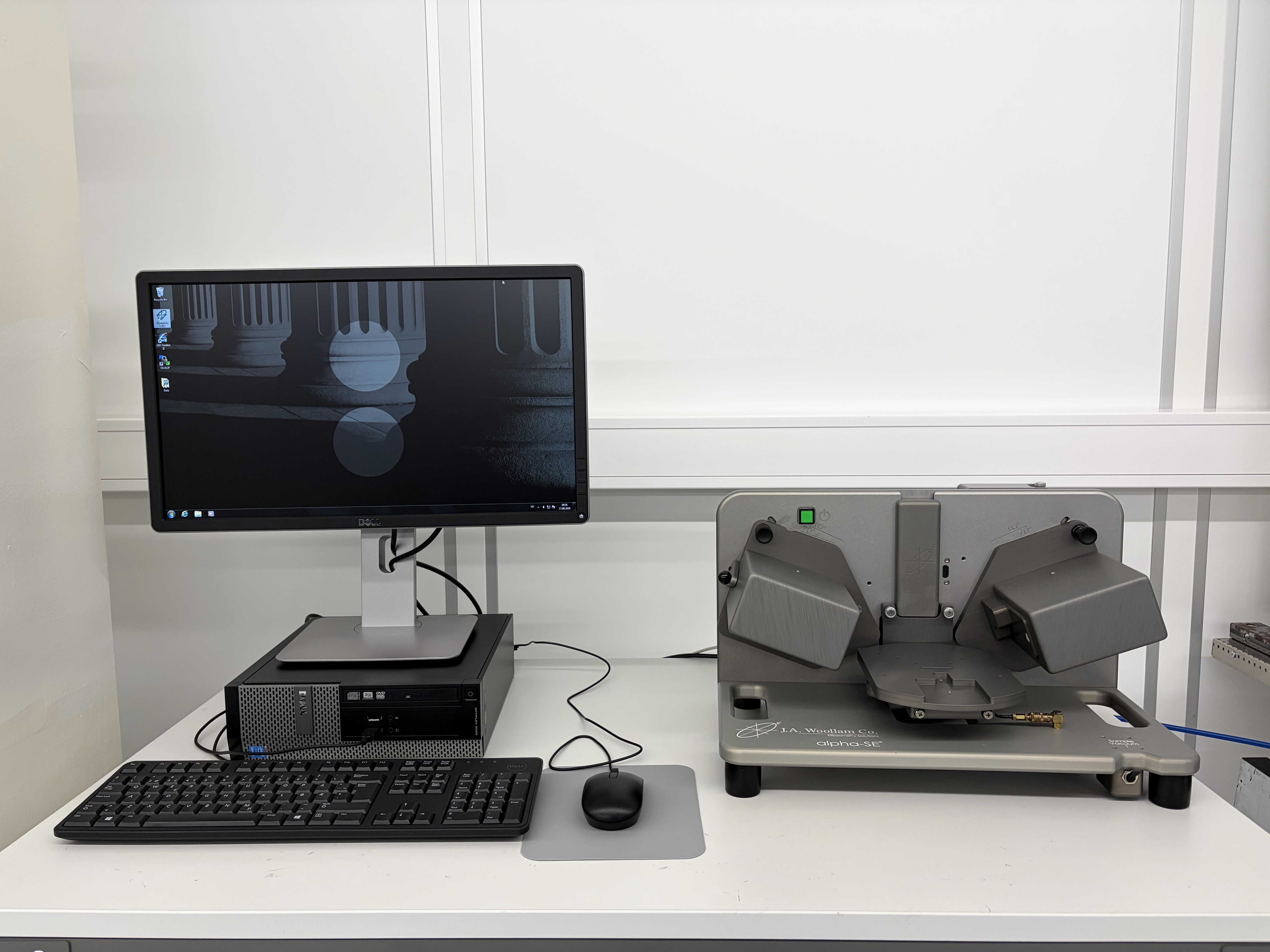 Picture of Ellipsometer